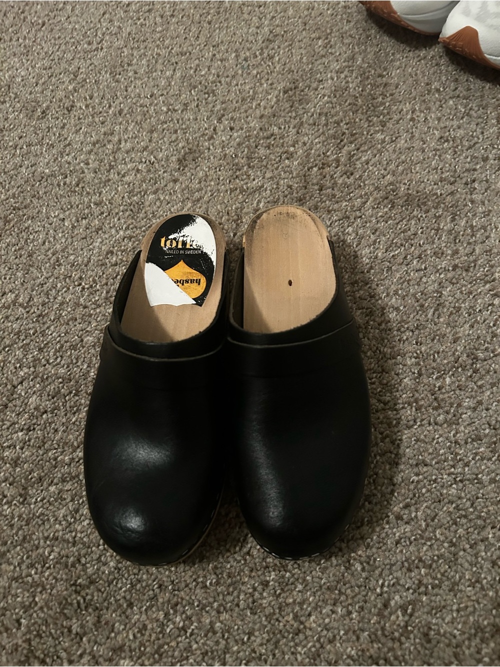 Women’s Hasbeens Leather Clogs size 36
